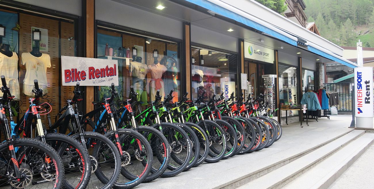 Slalom Sport Zermatt, Valais, Switzerland Service supertrail.guide