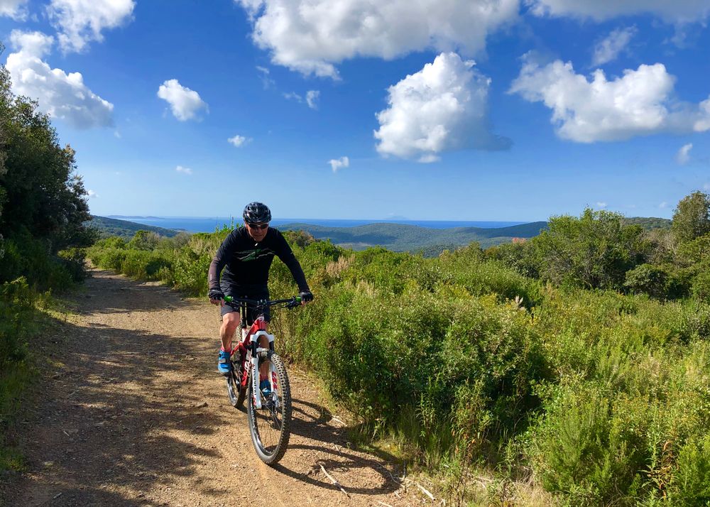 BIKE HOLIDAYS IN THE MAREMMA